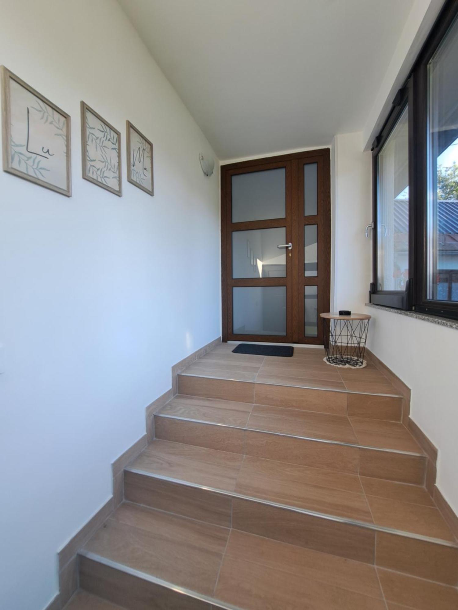 Gospić Apartman Luma מראה חיצוני תמונה